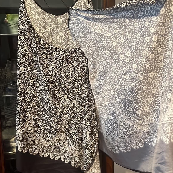 HELMUT LANG SILK BLACK AND WHITE PAISLEY TANK TOP - Picture 7 of 9